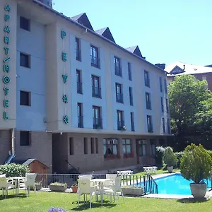 Hotel Pey, Sort